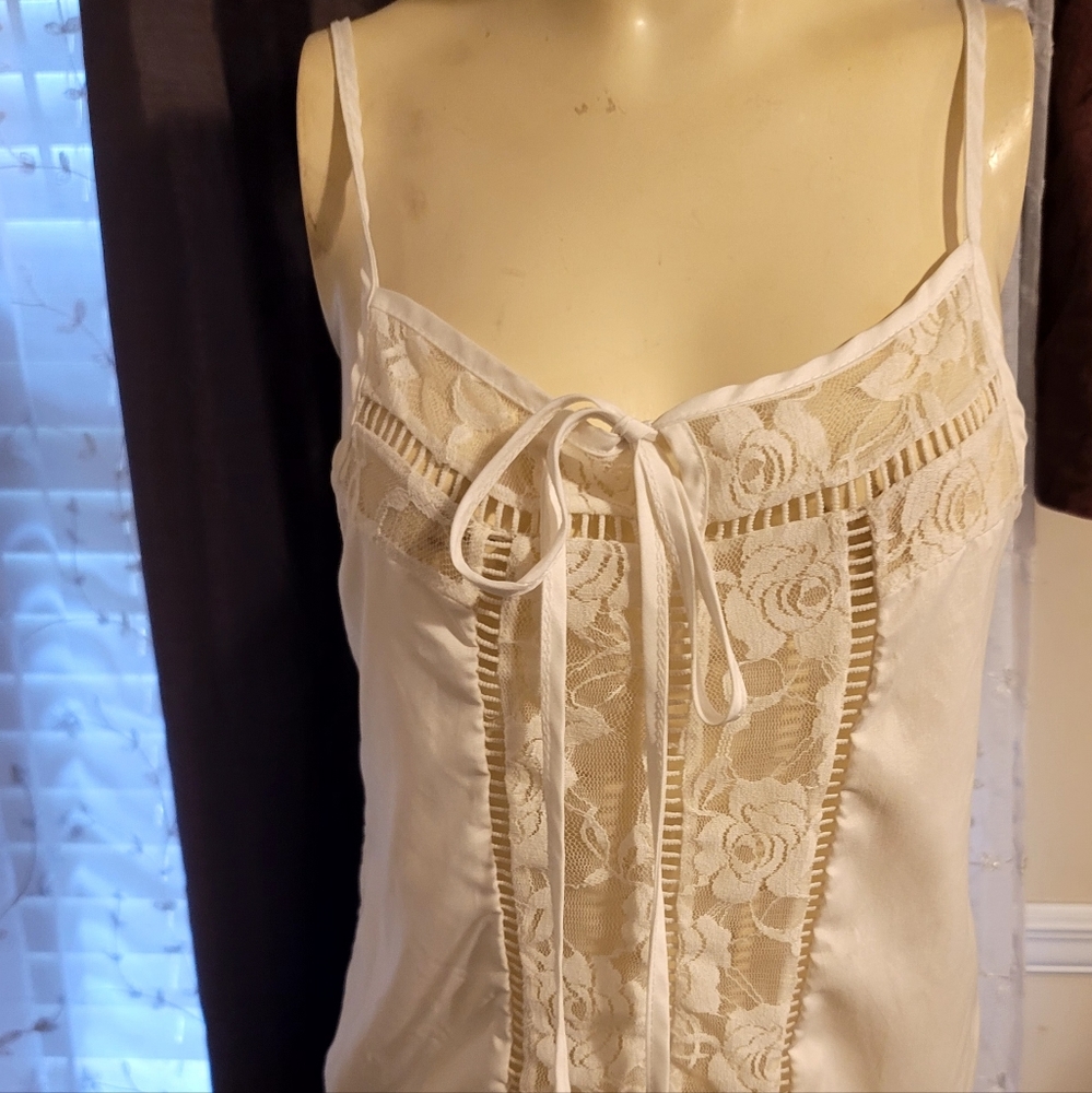 White lacy tank top